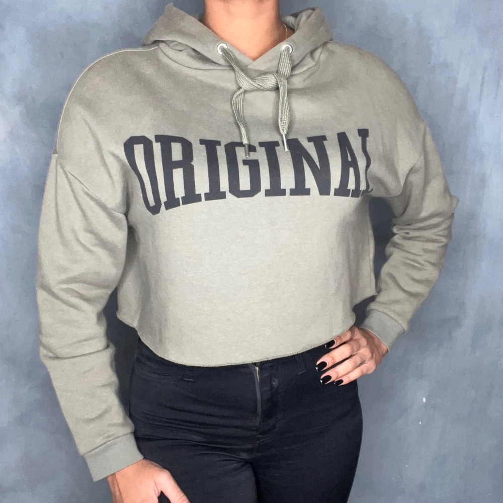 ORIGINAL cropped Divided sweater (L)